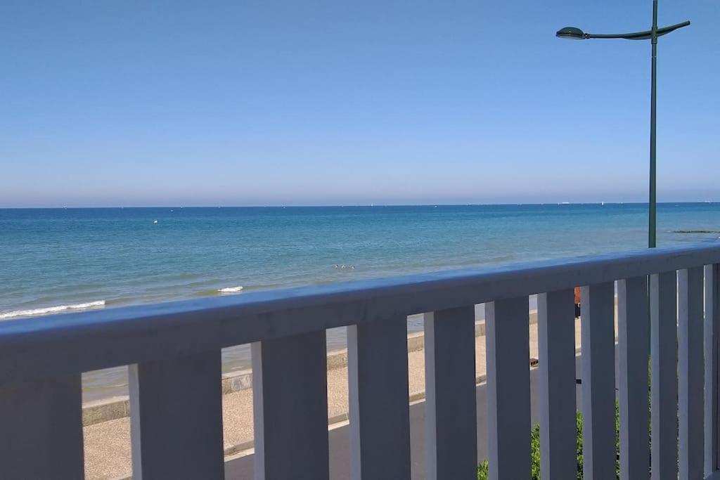 Vue Exceptionnelle En Front De Mer, 8 Personnes Ver-sur-Mer Екстериор снимка