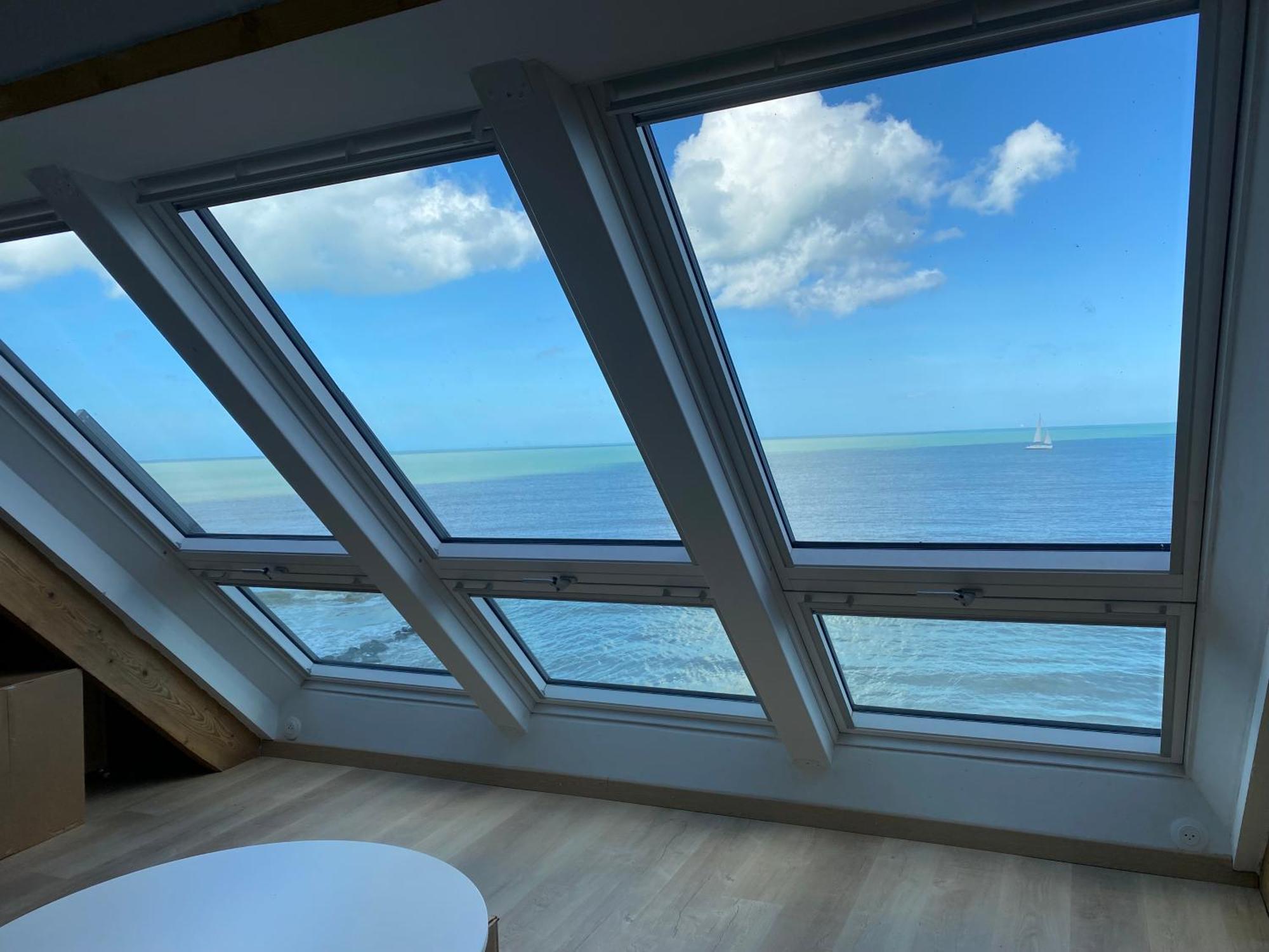 Vue Exceptionnelle En Front De Mer, 8 Personnes Ver-sur-Mer Екстериор снимка